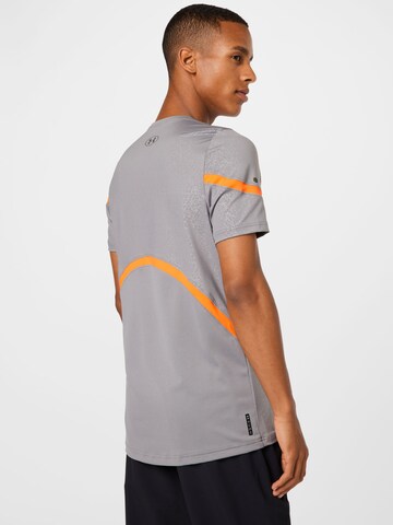 Tricou funcțional de la UNDER ARMOUR pe gri