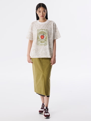 Twist Shirt in White