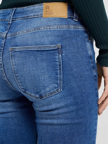 WE Fashion Bootcut Jeans i blå