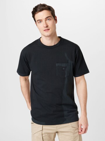 Tricou '1994' de la DC Shoes pe negru: față