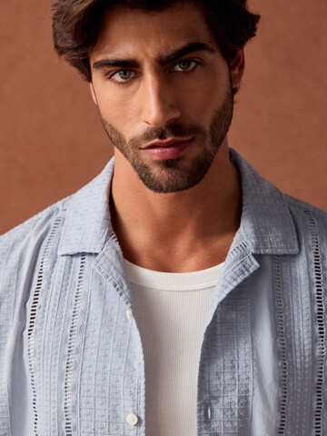 Next Regular Fit Hemd in Blau