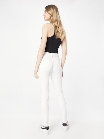 True Religion Slimfit Jeans 'HALLE' in Weiß
