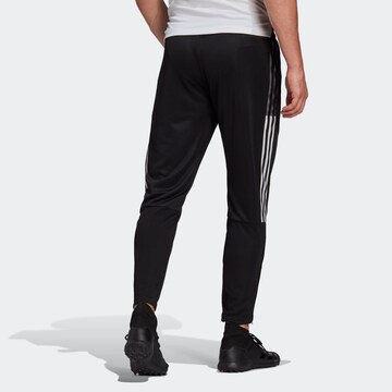 Tapered Pantaloni sportivi 'Tiro 21' di ADIDAS SPORTSWEAR in nero