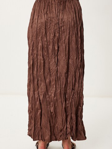 Happiness İstanbul Nederdel i brun