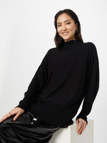 Dorothy Perkins Sweater in Black: front