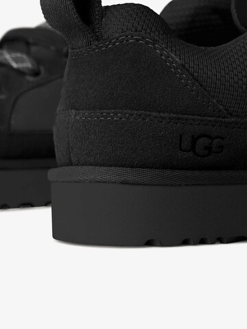 Baskets basses 'Lo Lowmel' UGG en noir