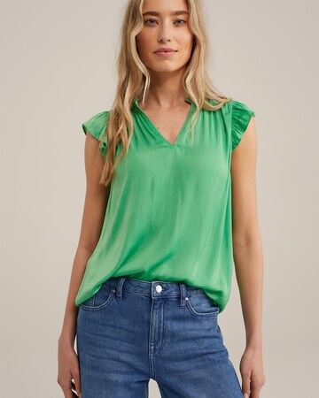 WE Fashion Blouse in Green: front