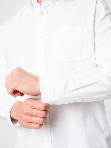 Regular fit Camicia di GAP in bianco