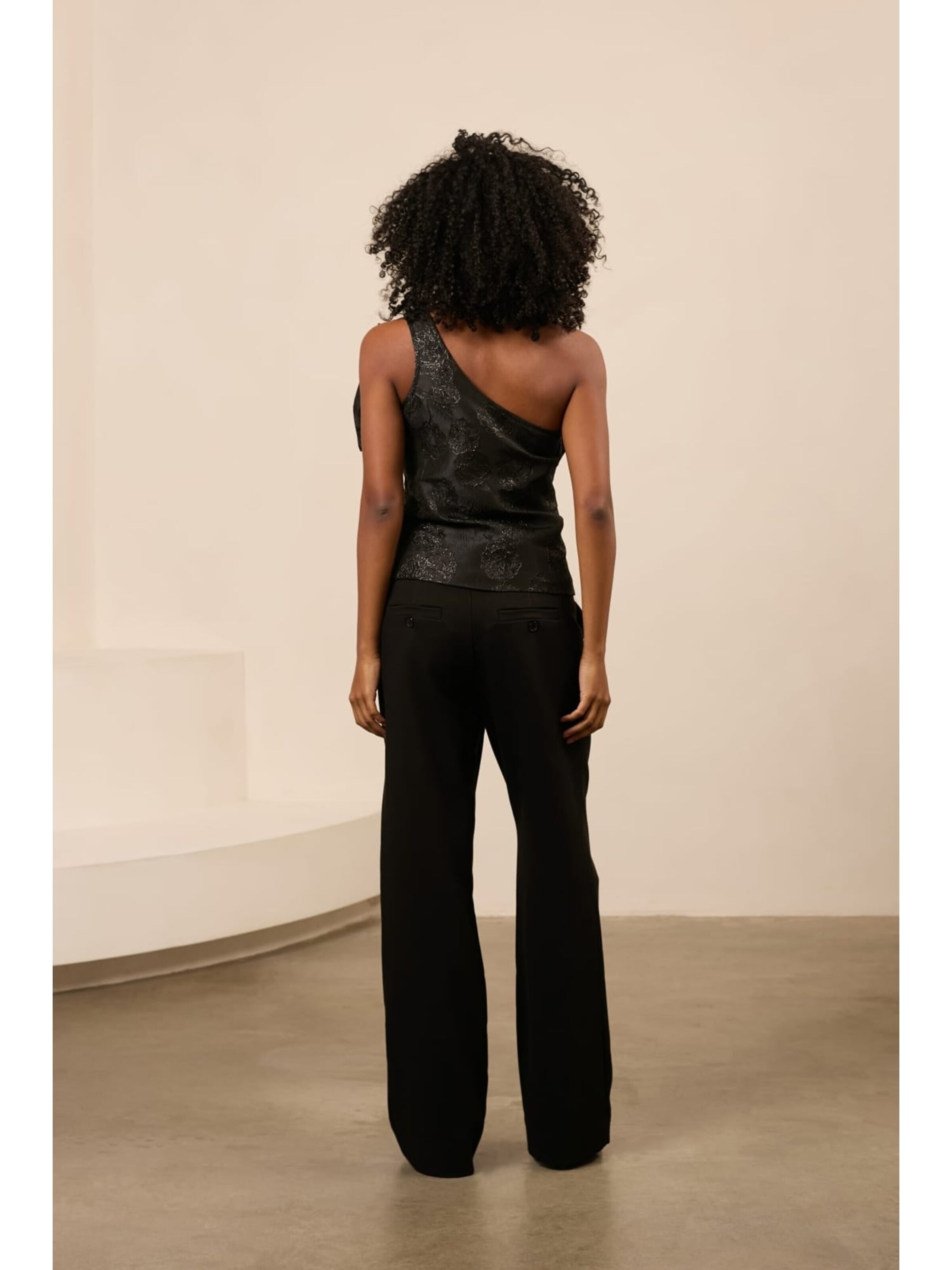 LOFTY MANNER Top 'QK503 - Top Solange' in Black