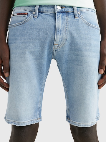 Tommy Jeans Slimfit Shorts 'Scanton' in Blau: predná strana