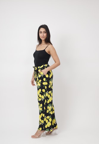 Elara Loose fit Trousers in Black