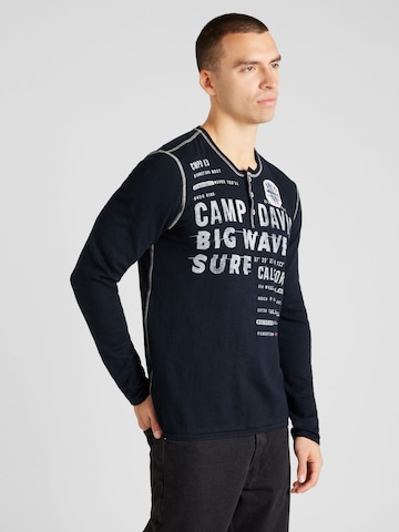 CAMP DAVID - Pullover em azul: frente