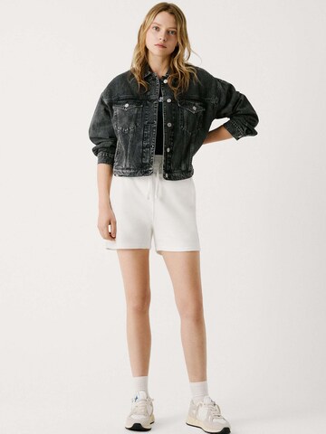 Red Bull Racing x Pepe Jeans Jacke 'Red Bull Racing' in Grau