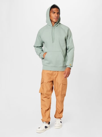 Carhartt WIPSweater majica 'Chase' - zelena boja