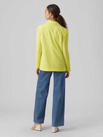 VERO MODA - Blazer 'TROIANTHEA' en amarillo