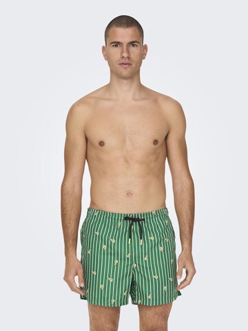 Only & Sons Badeshorts i grøn: forside