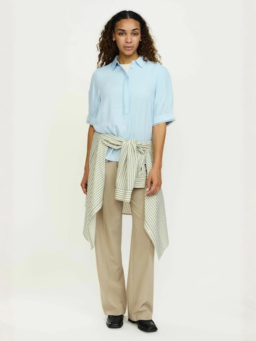 T-shirt ' SREbba ' Soft Rebels en bleu : devant