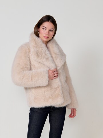 Veste mi-saison KOROSHI en blanc : devant