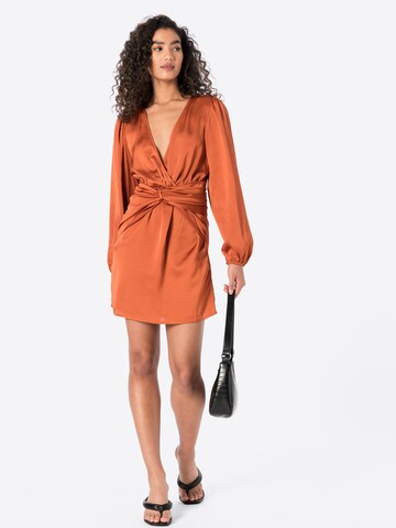 Robe 'Piper' Gina Tricot en marron