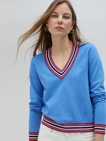 Pull-over Lola Casademunt en bleu : devant