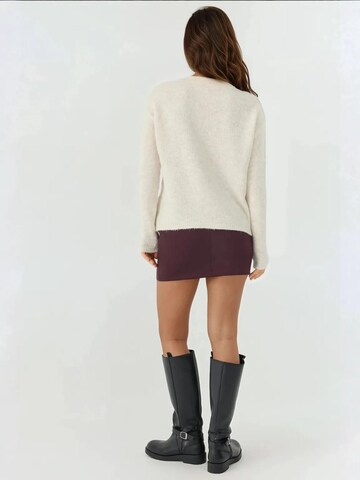 Hiccup - Pullover em branco