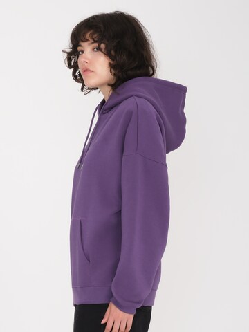 Volcom Sweatshirt 'STONE HEART UP' in Purple