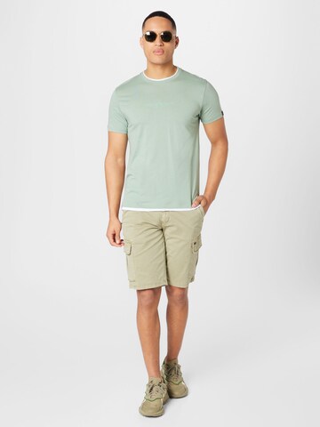 ALPHA INDUSTRIES T-Shirt in Grün