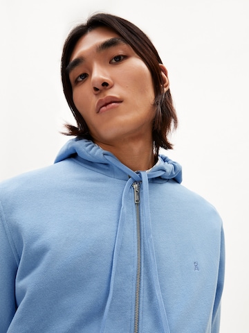 ARMEDANGELS Zip-Up Hoodie 'Saromian' in Blue