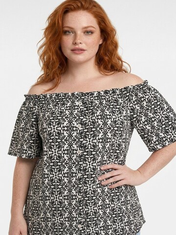 Shape Of You Bluse in Weiß: Vorderseite