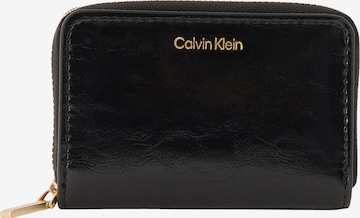 Calvin Klein Regular Kukkaro värissä musta: etupuoli