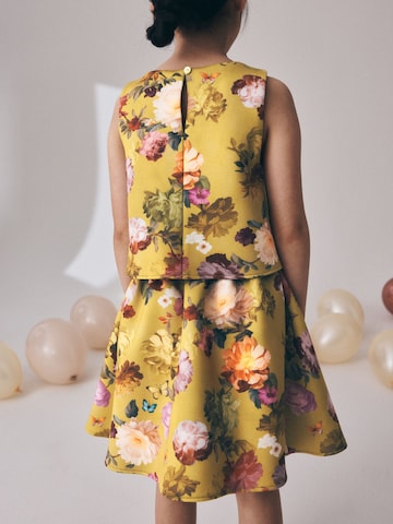 Next - Conjunto en amarillo
