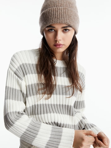 Pull&Bear Pullover in Grau