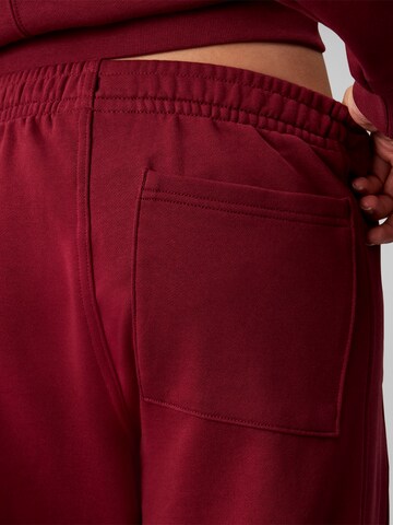 raudona Calvin Klein Jeans Standartinis Kelnės