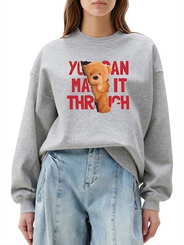 GORHEY - Sudadera 'Women's Oversized Sweatshirt with Hikuma Print, Warm Fleece Blend' en gris: frente