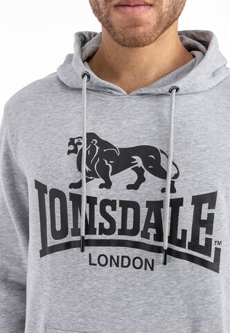 LONSDALE Свитшот 'Scousburgh' в Серый