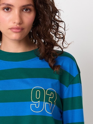 Next Тениска в зелено