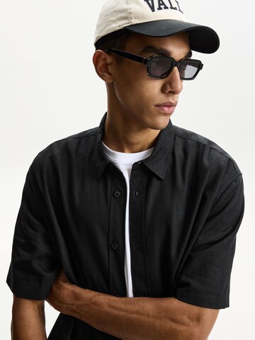 Bershka Regular fit Button Up Shirt in Black