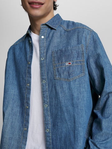 Tommy Jeans Regularny krój Koszula w kolorze niebieski