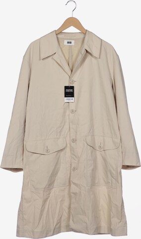UNIQLO Jacket & Coat in S in Beige: front