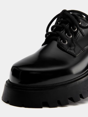 Chaussure basse Pull&Bear en noir