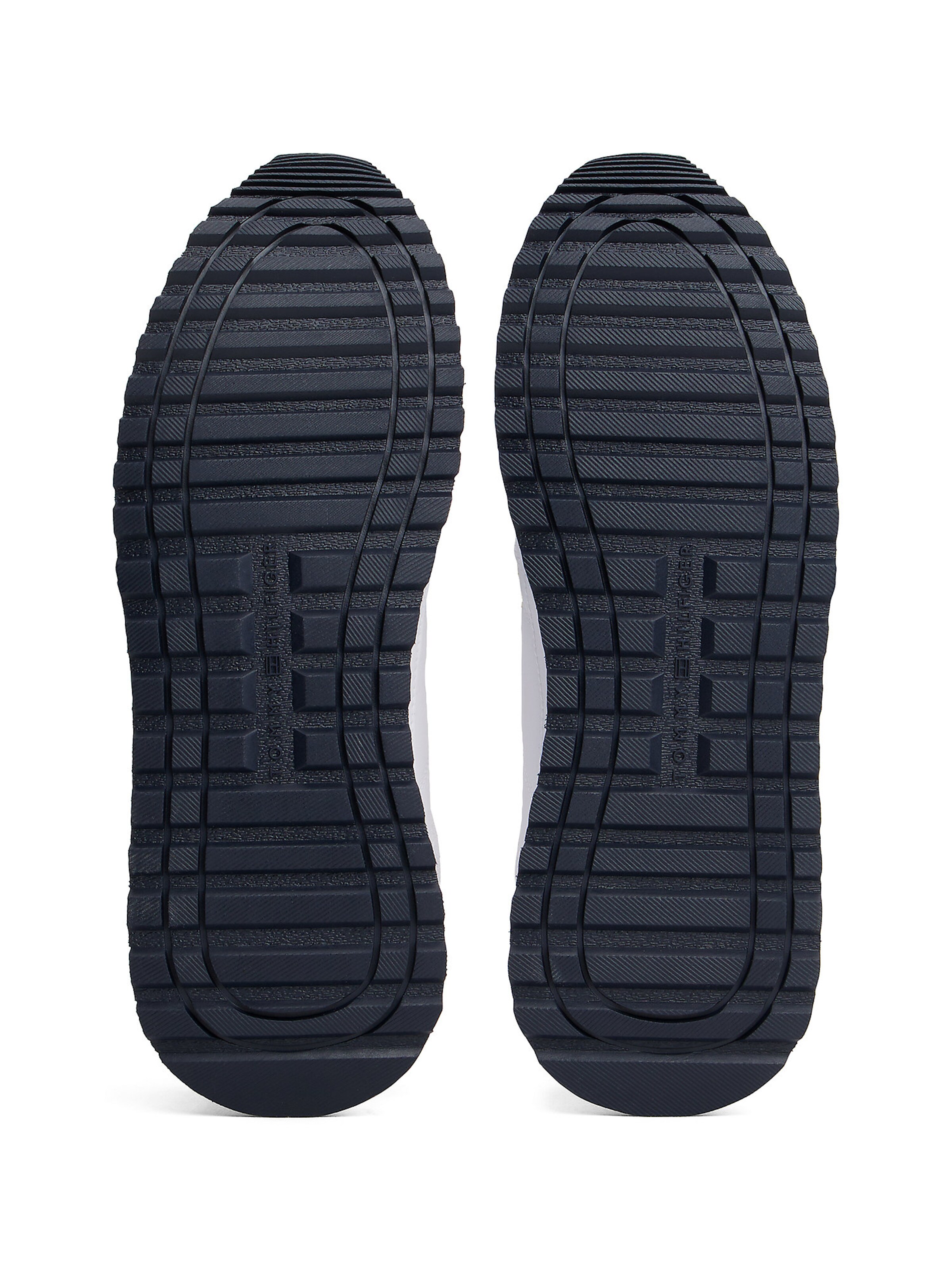 TOMMY HILFIGER Sneaker in Weiß