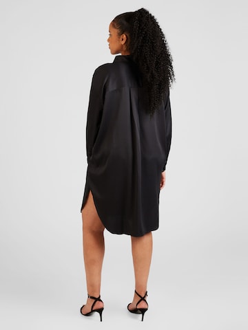 Robe-chemise 'DARLENE LIFE' ONLY Carmakoma en noir