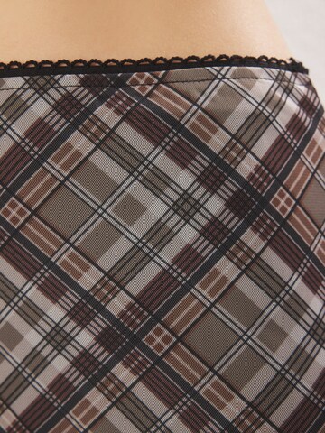 Trendyol Krilo | mešane barve barva