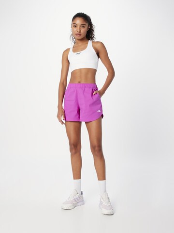 THE NORTH FACE Regular Sportshorts in Lila