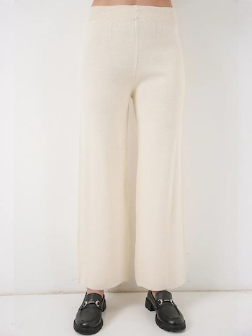Pantalons de tailleur Bigdart en beige