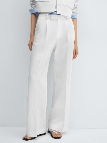 Wide Leg Pantalon à pince 'Lugo' MANGO en blanc : devant