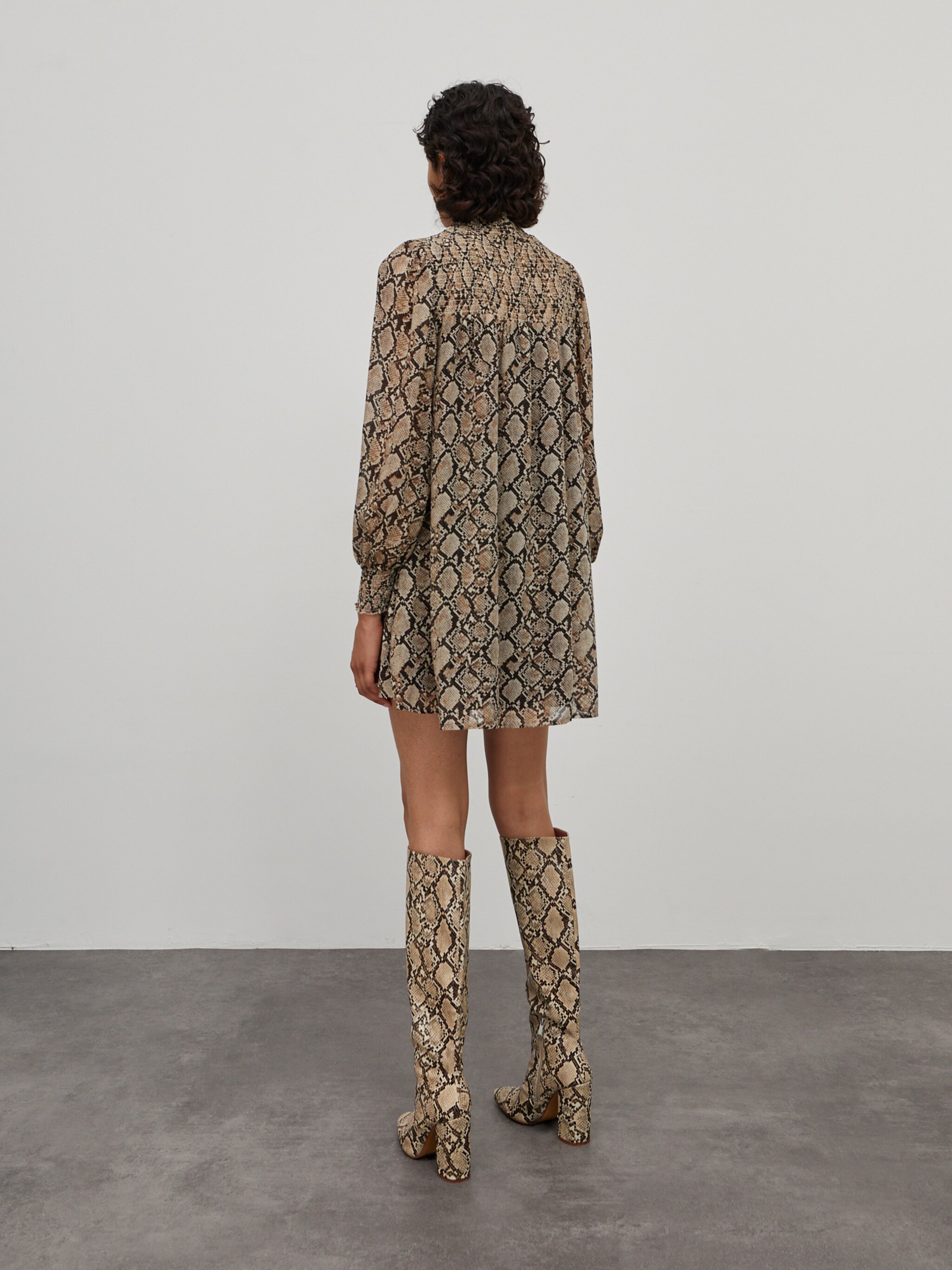 EDITED Produits Robe 'Abigail' mélange de couleurs