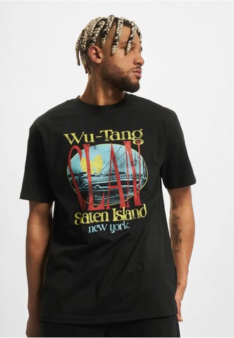 Tricou de la MT Upscale pe negru: față