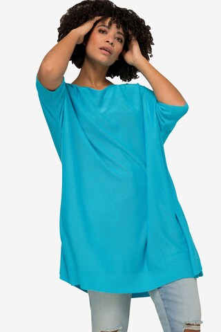 Angel of Style Oversized Sweater in Blue: front