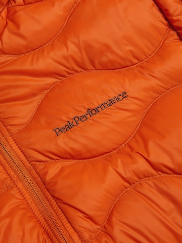 PEAK PERFORMANCE Winter Jacket 'Helium' in Red